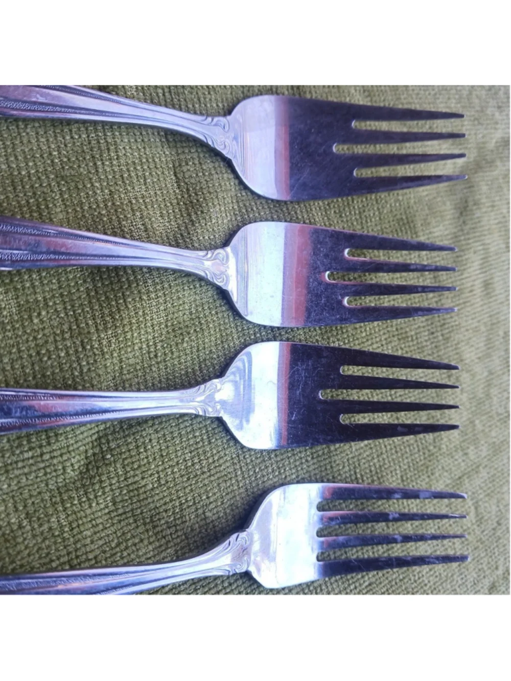 Stanley Roberts Stainless Flatware AUBERGE PATTERN 3 Salad, 1 Dinner Fork